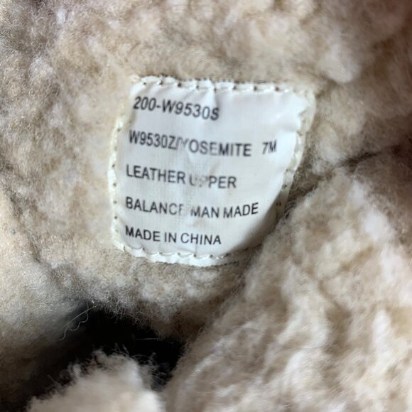 WHITE MOUNTAIN Brown Suede Shearling Lined Moccasins Ankle Boots Women 7M - Picture 9 of 9